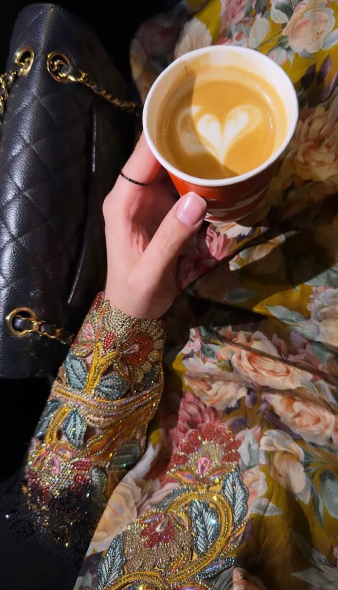 ذَڪرى ‏الفيفي ⁾⇣✿. tweet media