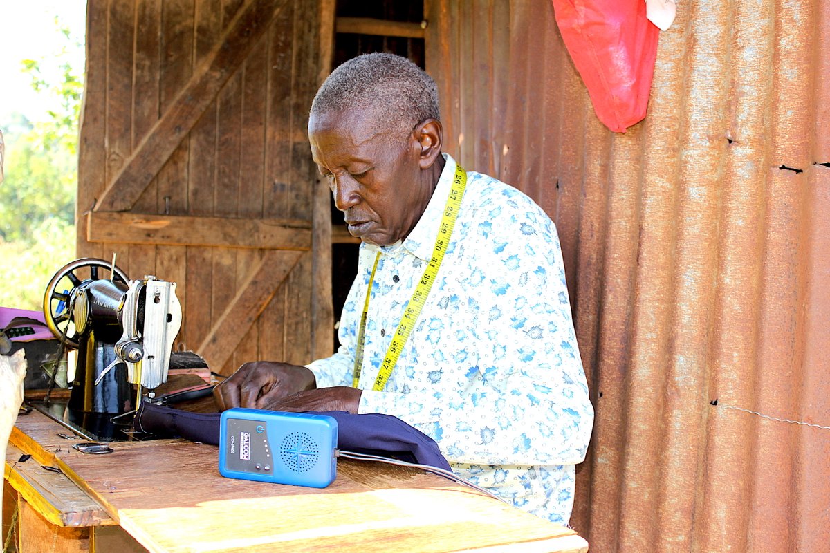 GalcomUSA's tweet image. Post

For those who learn best by oral means, Galcom solar powered fix-tuned radio and radio-Bible receivers are a good choice to communicate the gospel to both the young and the mature in many areas of the world.  #GalcomUSA #missions #Christianradio #solarradios #audioBible