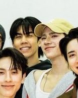 หนุ่มตี๋ชอบหักอก เลยหันมาคบสาวหมวยแทน