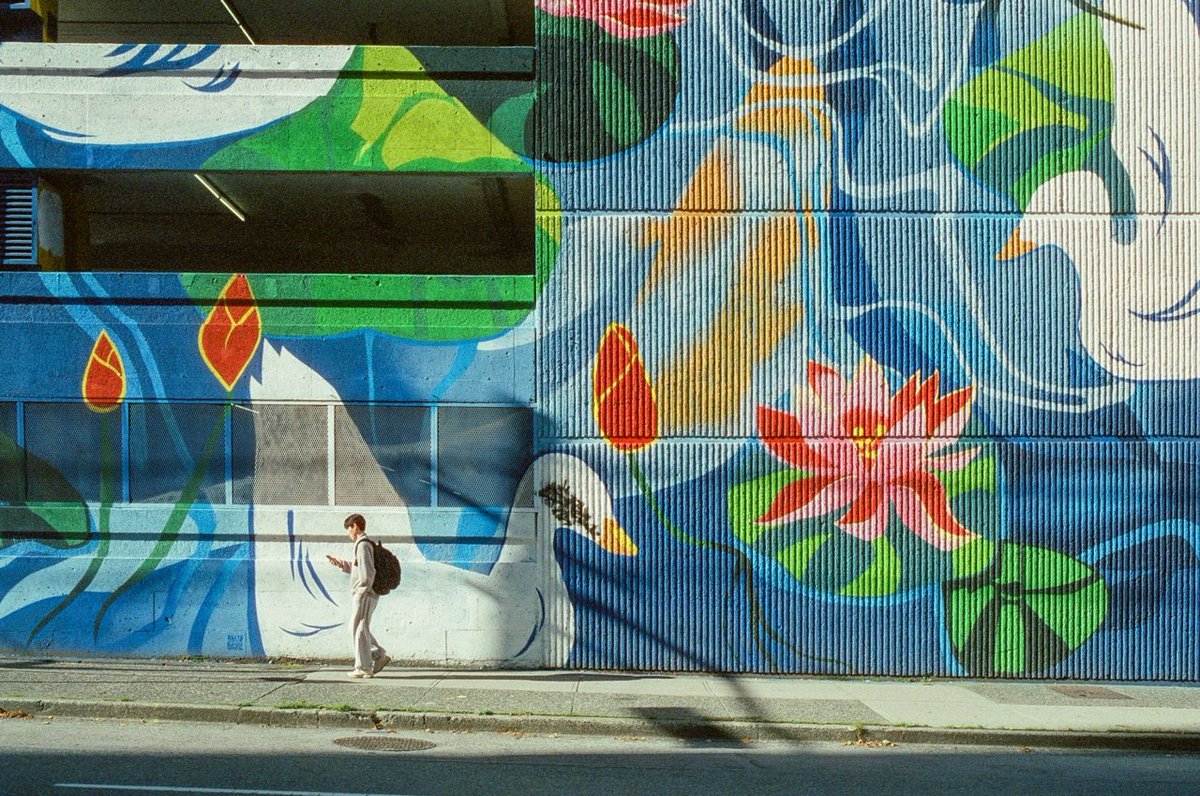 Avy Faingezicht tweet media