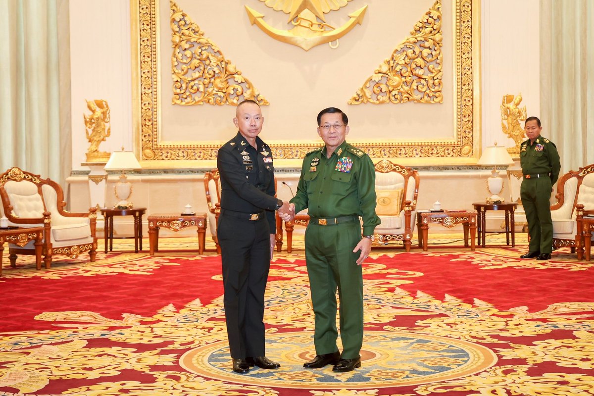 RTARF_PR's tweet photo. ผู้บัญชาการทหารสูงสุดเยือนเมียนมา กระชับความสัมพันธ์ พร้อมย้ำความร่วมมือด้านความมั่นคงร่วมกันของทั้งสองประเทศ https://t.co/YS44aUPxO9
#oneteamทัพไทย
#FutureRTARF
#CommitmentRTARF https://t.co/DiuUKNfvNH