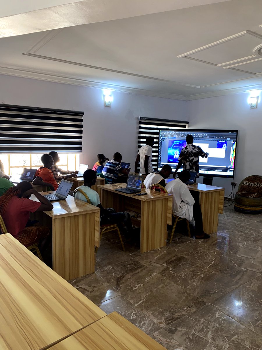 Langtang Innovation Hub tweet media