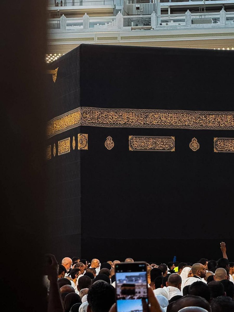 لاَ إِلَهَ إِلا أَنْتَ سُبْحَانَكَ إِنِّي كُنْتُ مِنَ الظَّالِمِينَ