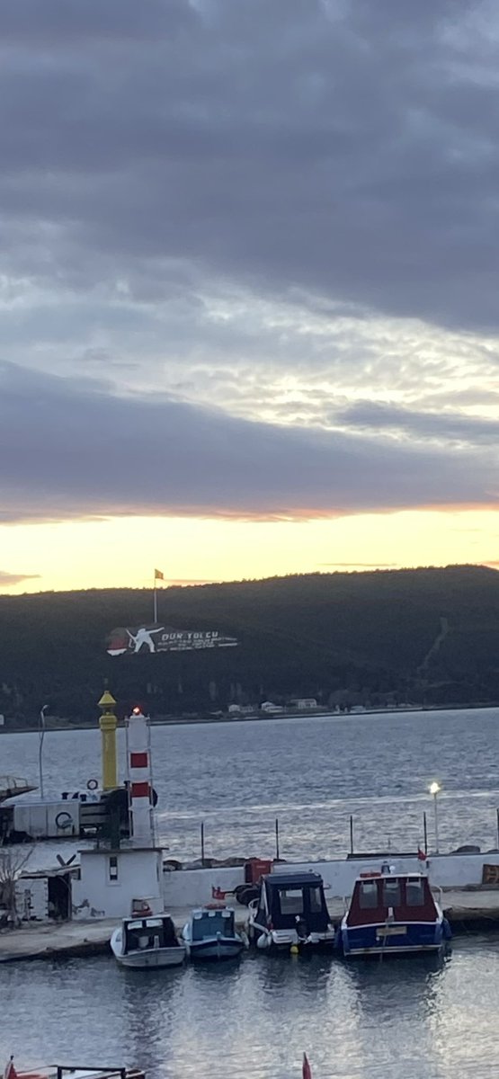 elif1980eda's tweet photo. #18MartÇanakkaleZaferi Herşeyin başlangıcı güzel şehir ♥️🇹🇷 https://t.co/z99RQciaUA