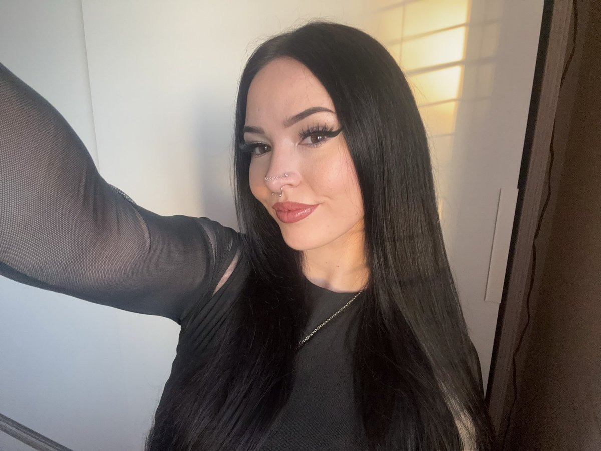 𝘿𝘼𝘿𝘿𝙔 𝘼𝙈𝘽𝘼 tweet media