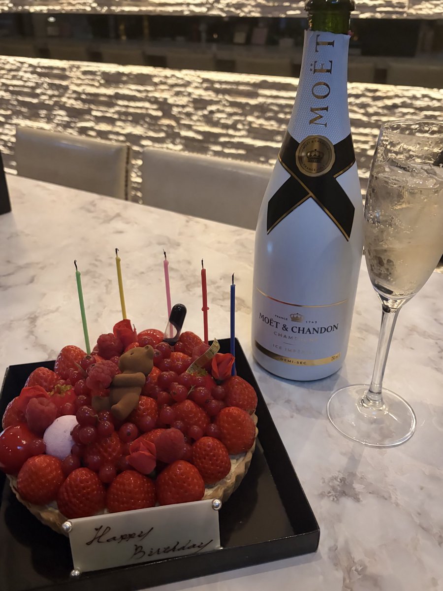 ロン毛愛好家 tweet media