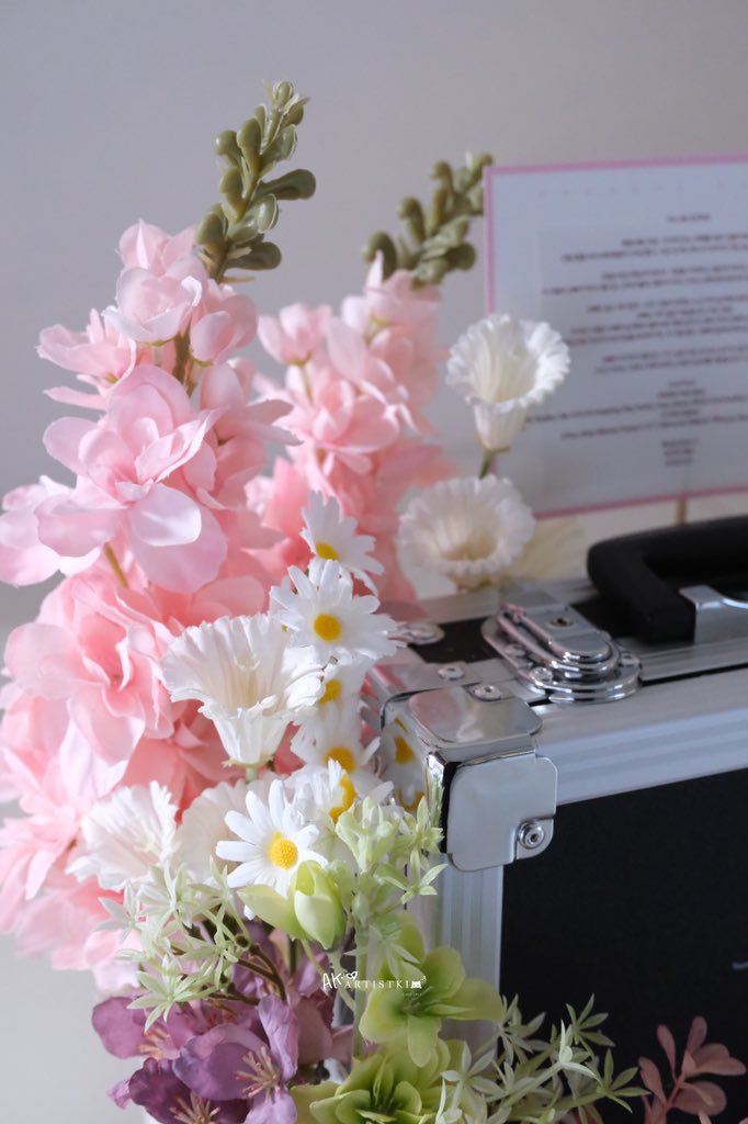 𝗔𝗥𝗧𝗜𝗦𝗧𝗞𝗜𝗠  | 金在中 tweet media