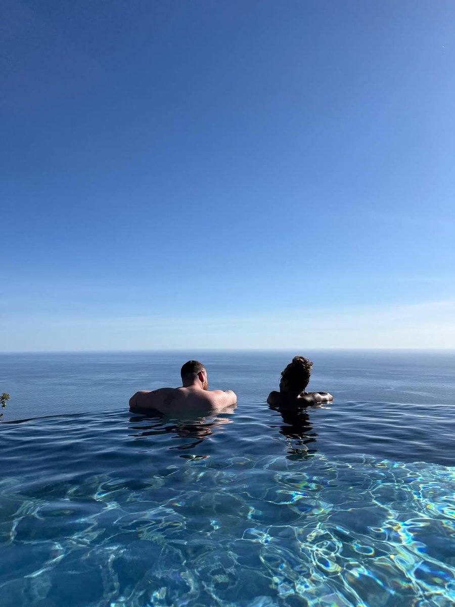 SAM SMITH tweet media