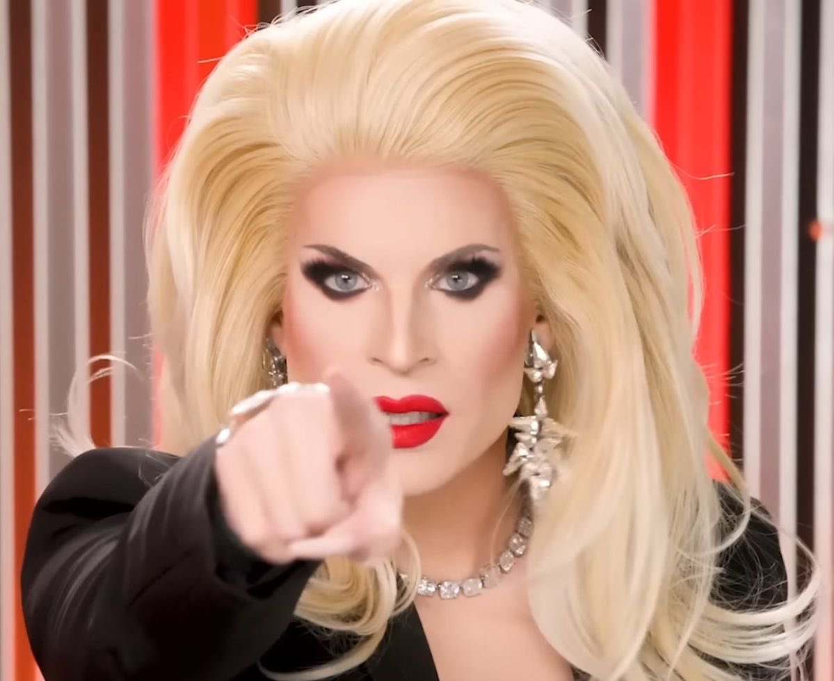 no context trixie & katya tweet media