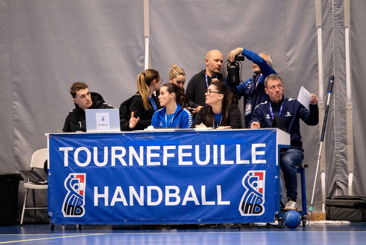 FFHandball tweet media
