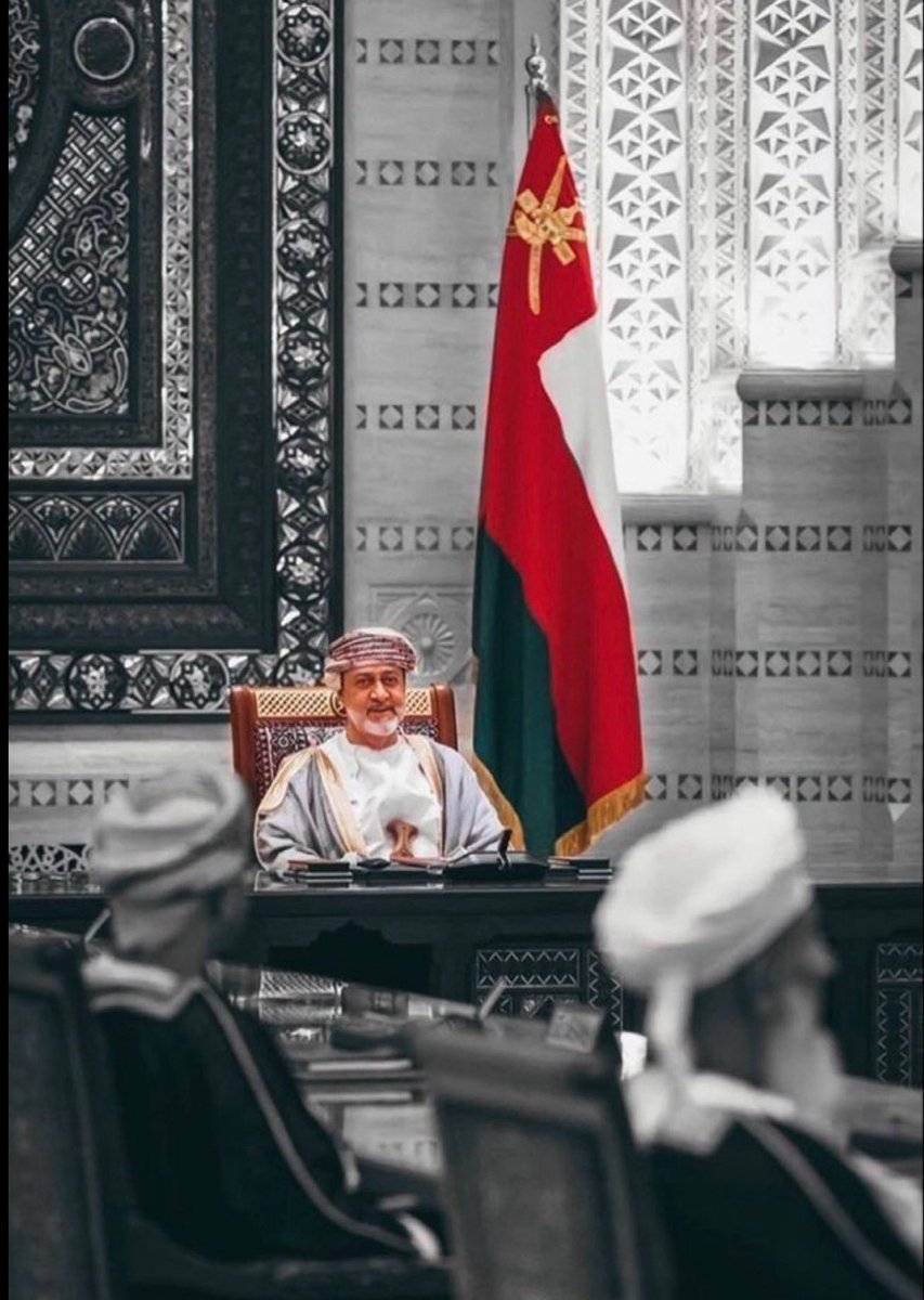 mohd_lwh's tweet photo. الله ، الوطن ، السلطان 
نرفع آسمى ايات التهاني والتبريكات لحضرة صاحب الجلالة السلطان هيثم بن طارق المعظم بمناسبة حلول عيد الفطر المبارك ونحن في نعمة وخير وامن وامان، حفظ الله عمان وحفظ الله السلطان وآيده بالحق 
#السلطان_هيثم_بن_طارق https://t.co/PxKJGuNTKb