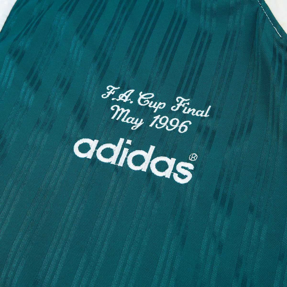 Classic Football Shirts tweet media