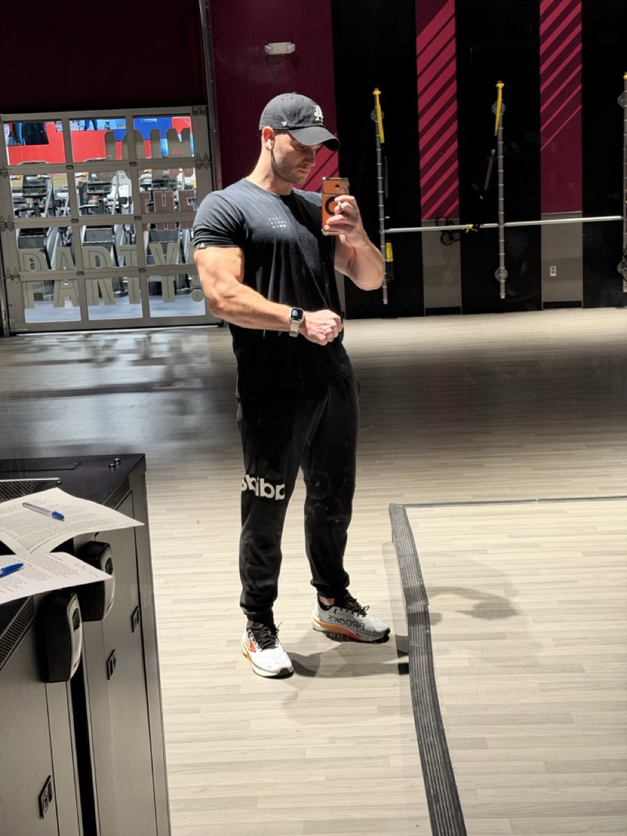 Dillon Loomis tweet media