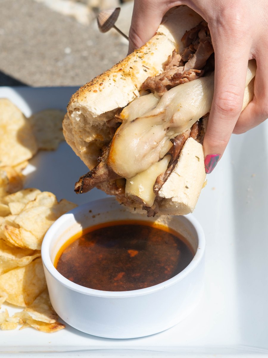 Islander Dining tweet media