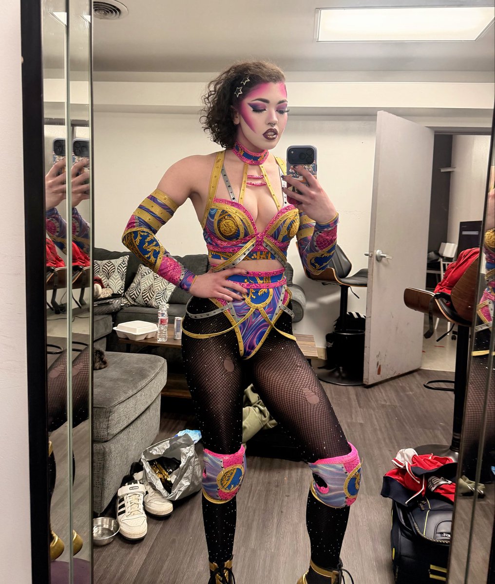 ✨ Nixi XS ✨ tweet media