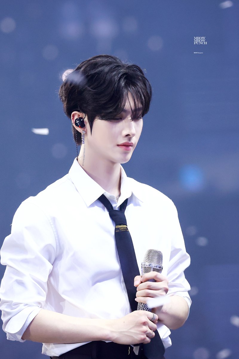 MEOWMEOWPUNCH tweet media