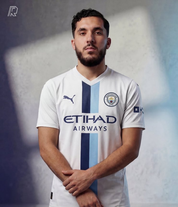 Blue Moon tweet media