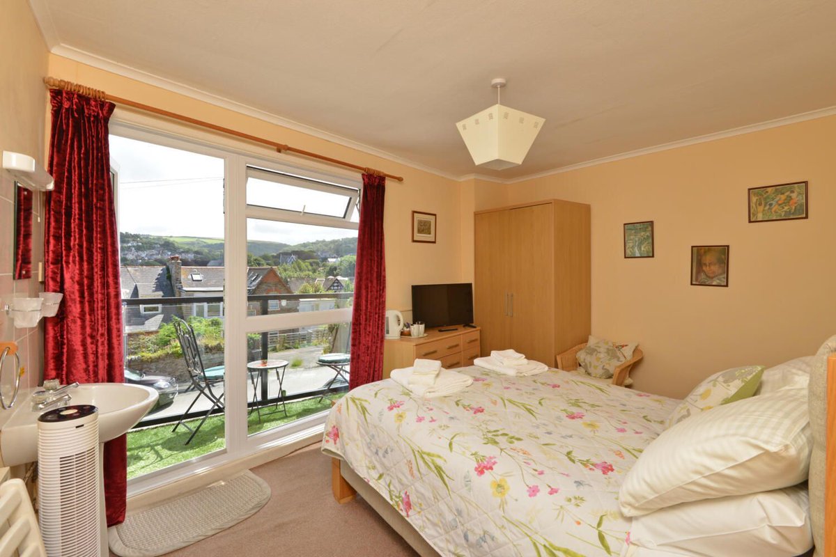 B&B Stays tweet media