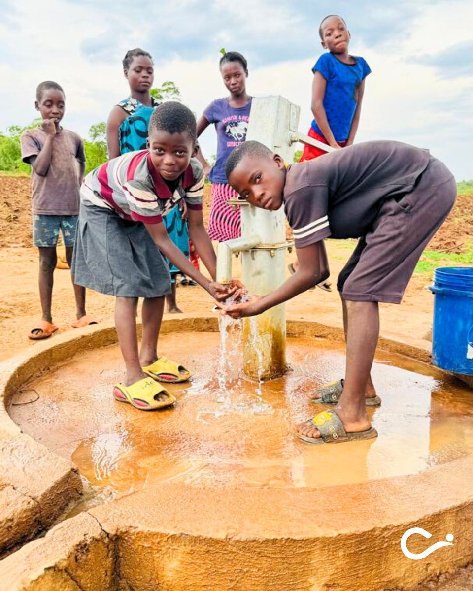 Cross International tweet media