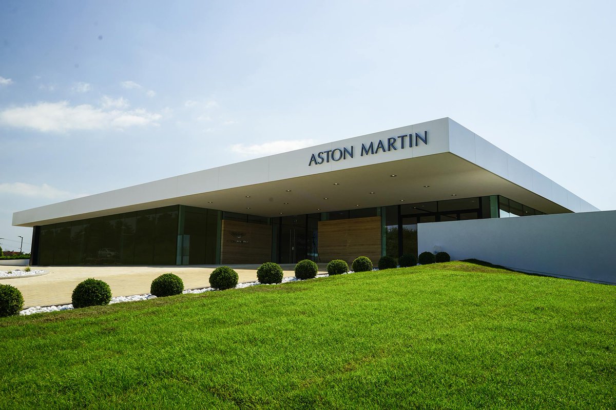 MotorTrader tweet media