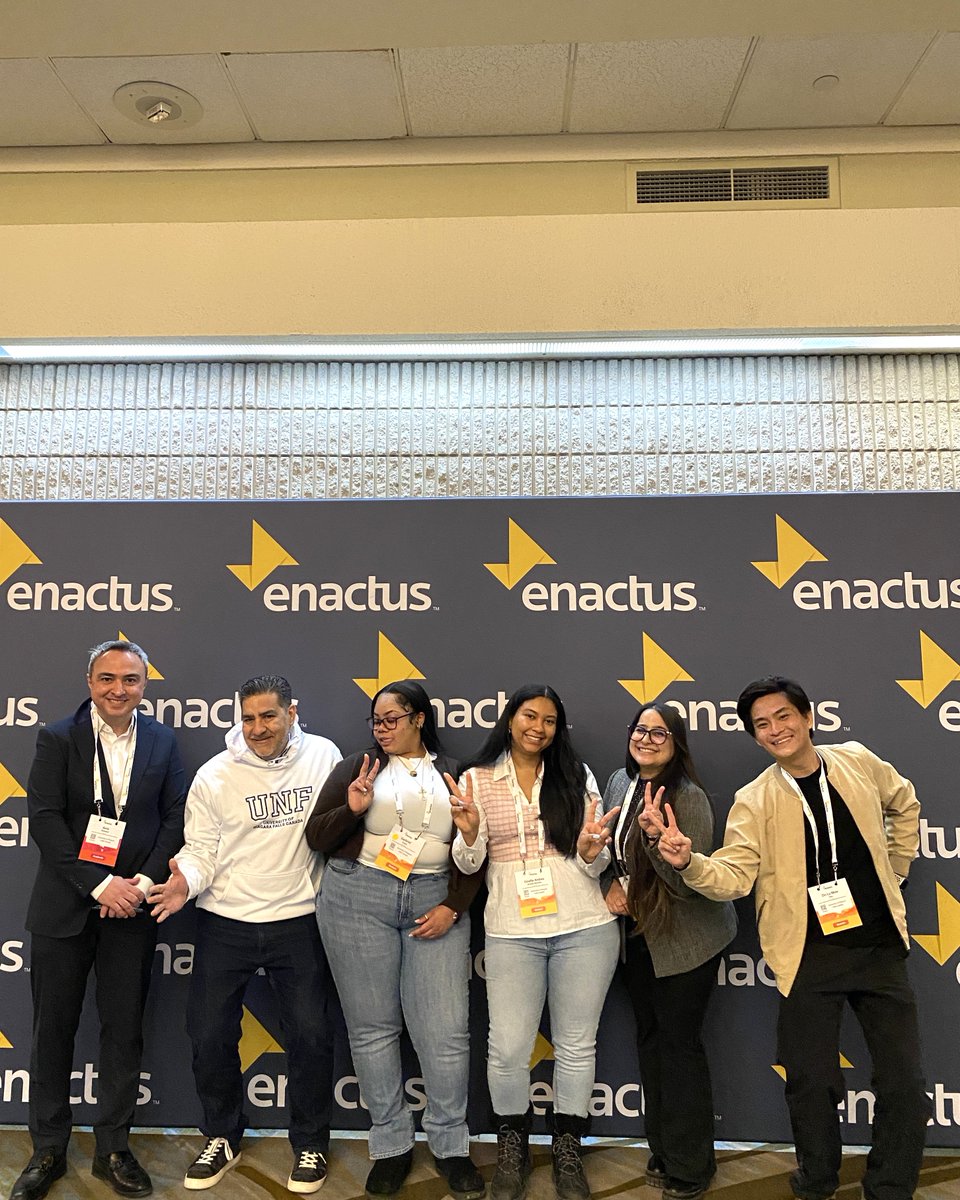 University of Niagara Falls Canada tweet media