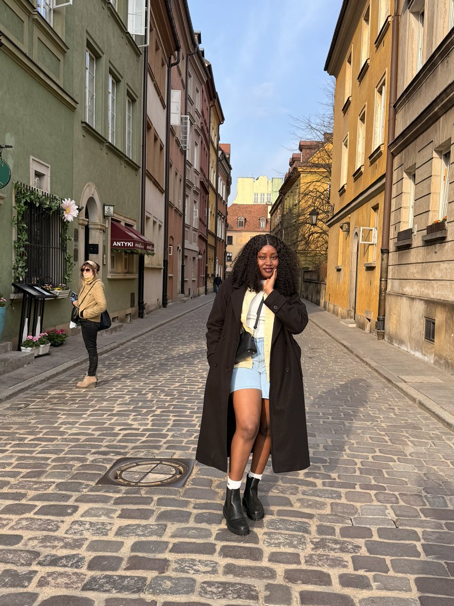 Yincakesss🍰 tweet media