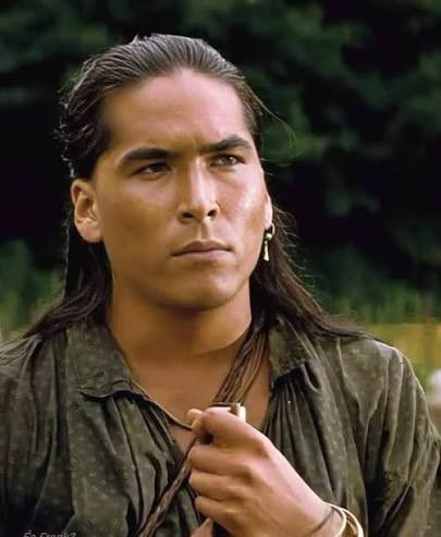 sara PRE-ORDER THE RED SACRAMENT hinkley tweet media