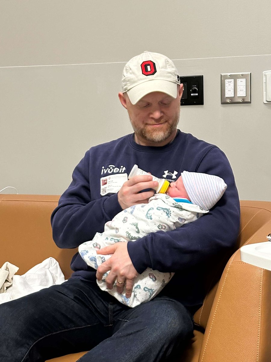 iVueit App tweet media