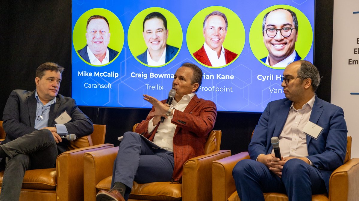 Carahsoft tweet media