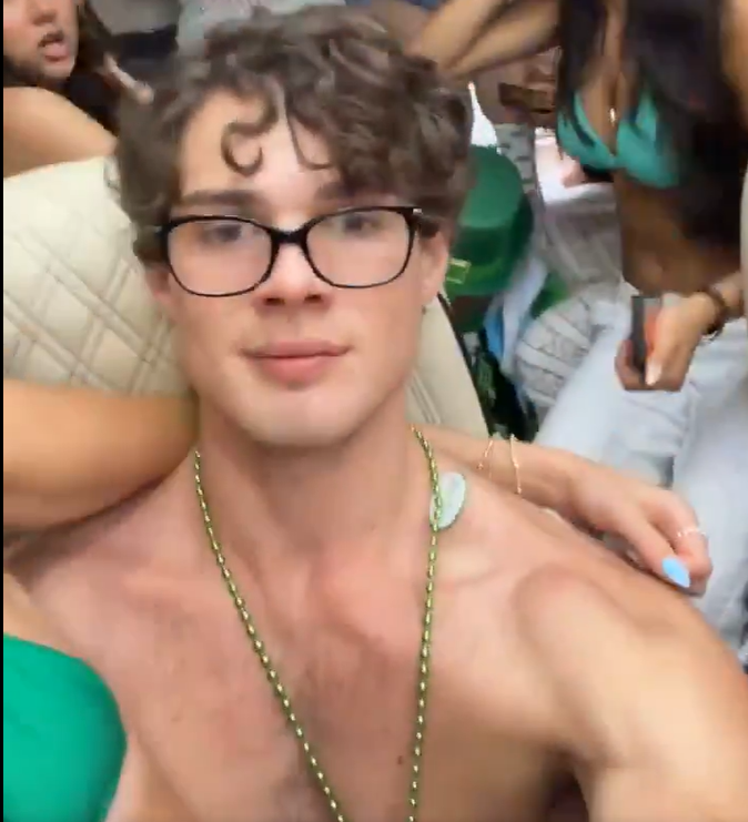 Simon Schäfer tweet media