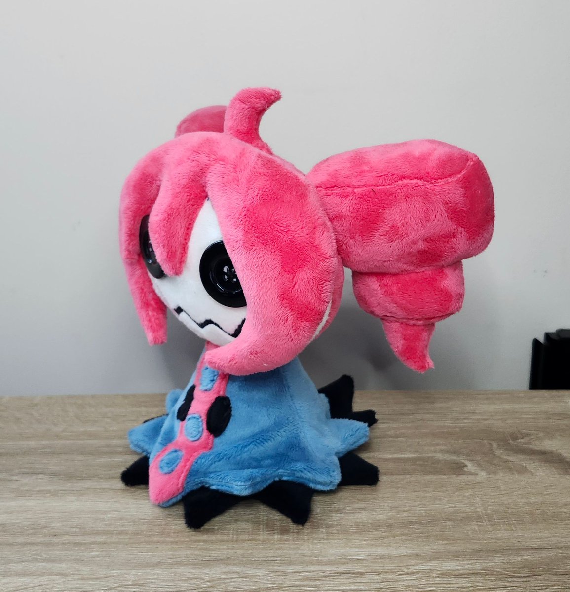 Hazel Oddities🔜 Anime Boston A133 tweet media