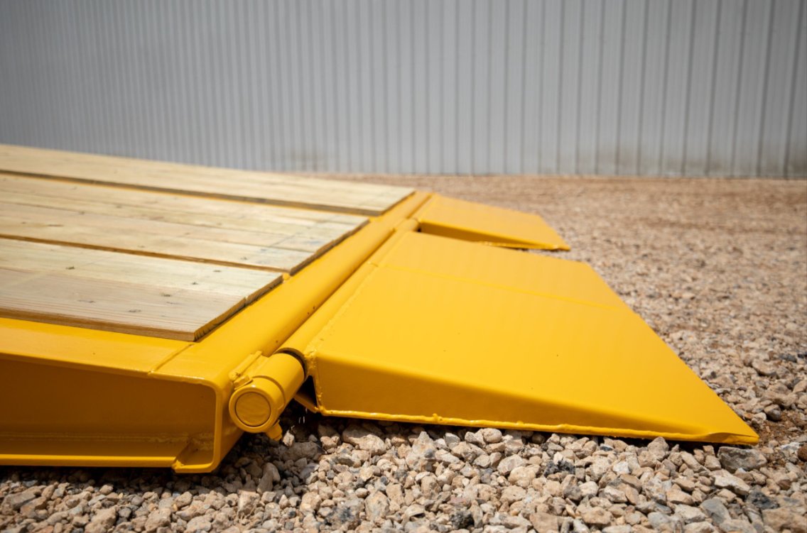 ledwellandson's tweet photo. A good yard starts with the right ramp. Ledwell Loading Ramps keep equipment moving safely and efficiently.

#LedwellMade #LoadingRamp #YardSolutions https://t.co/hh7kyIq4aY