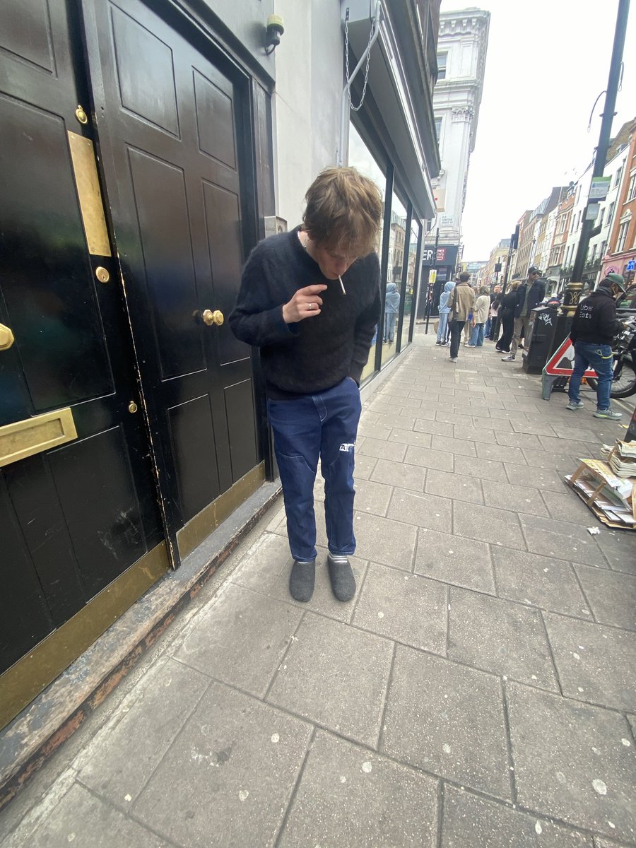 Jamie Campbell Bower tweet media