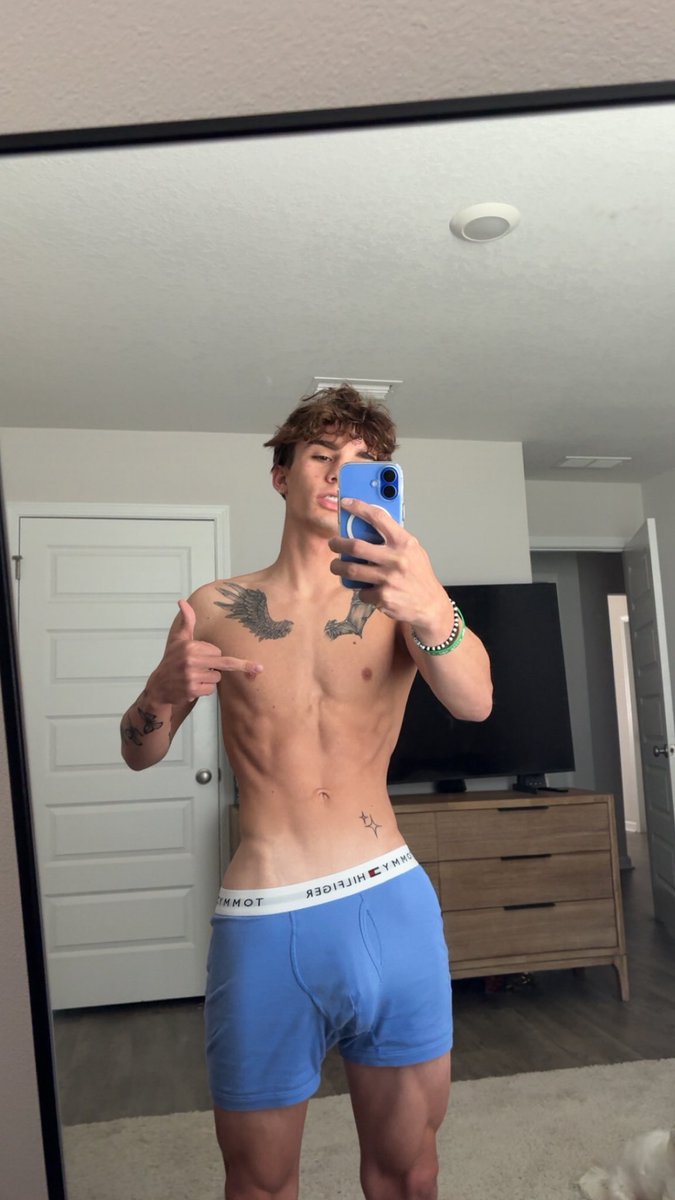 gio tweet media