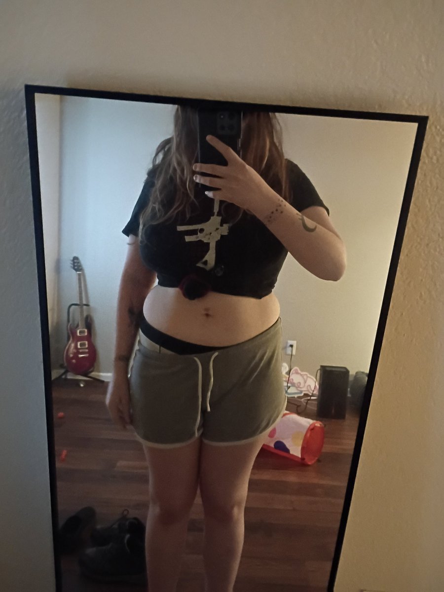 🐮MoonMallowFashion🌵 tweet media