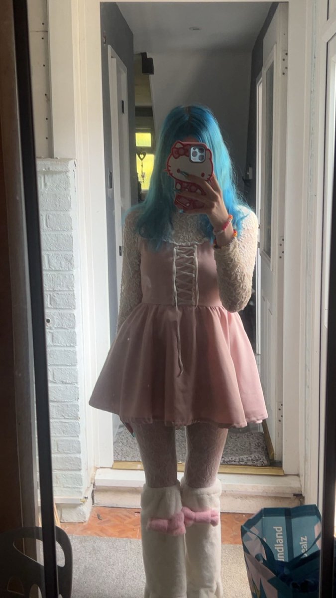 layla ♡ tweet media