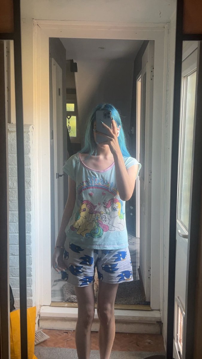 layla ♡ tweet media