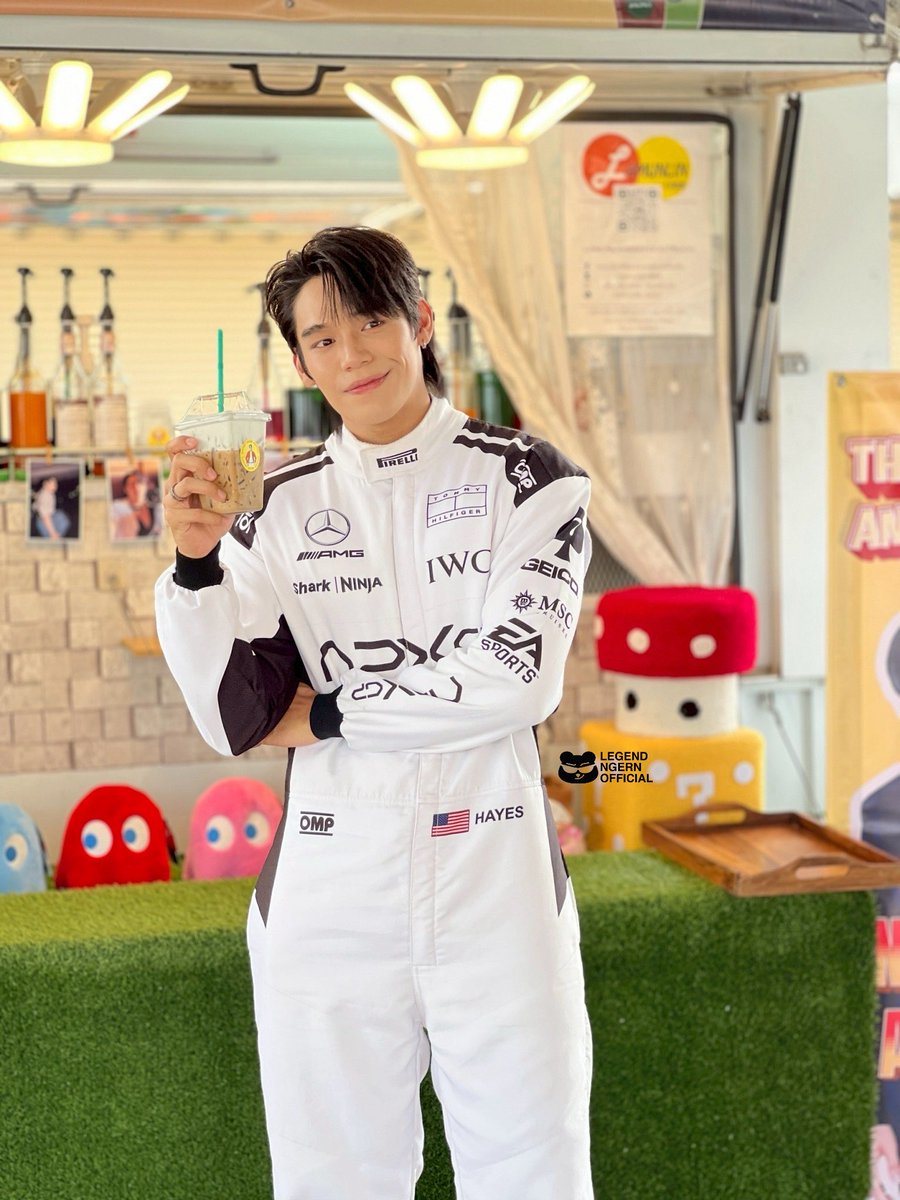 Legendngernnn's tweet photo. ขอขอบคุณการสนับสนุน รถ Food Truck 

สำหรับส่งกองถ่าย #TheSunFromAnotherStar #FoureverYouP2Q39 ในนาม เงิน อนุภาษ วันนี้มากๆเลยนะคะ 

วันนี้จัดส่งเป็น Food Truck เครื่องดื่มเย็นชื่นใจไปให้เงินและทีมงานค่ะ 🥤

Thank you for your support @Foureveryo2
   
@legendngern Legendngern
#ngernnn #ทีมเงิน #อาทิตย์ดาวตก
