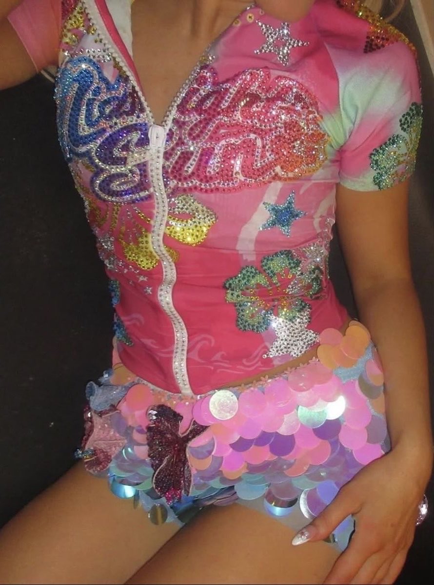 𝙈𝙖𝙧𝙮 tweet media