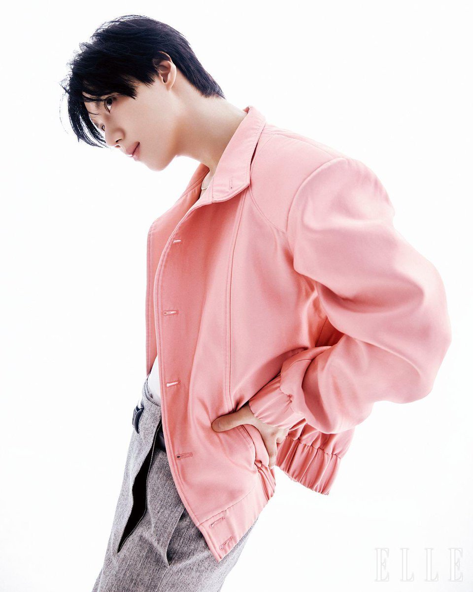 taemin akgae tweet media