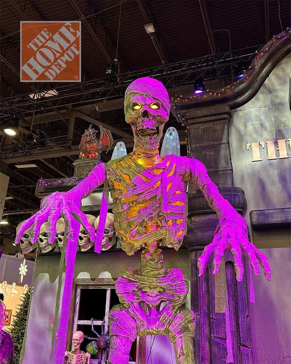 The Home Depot tweet media