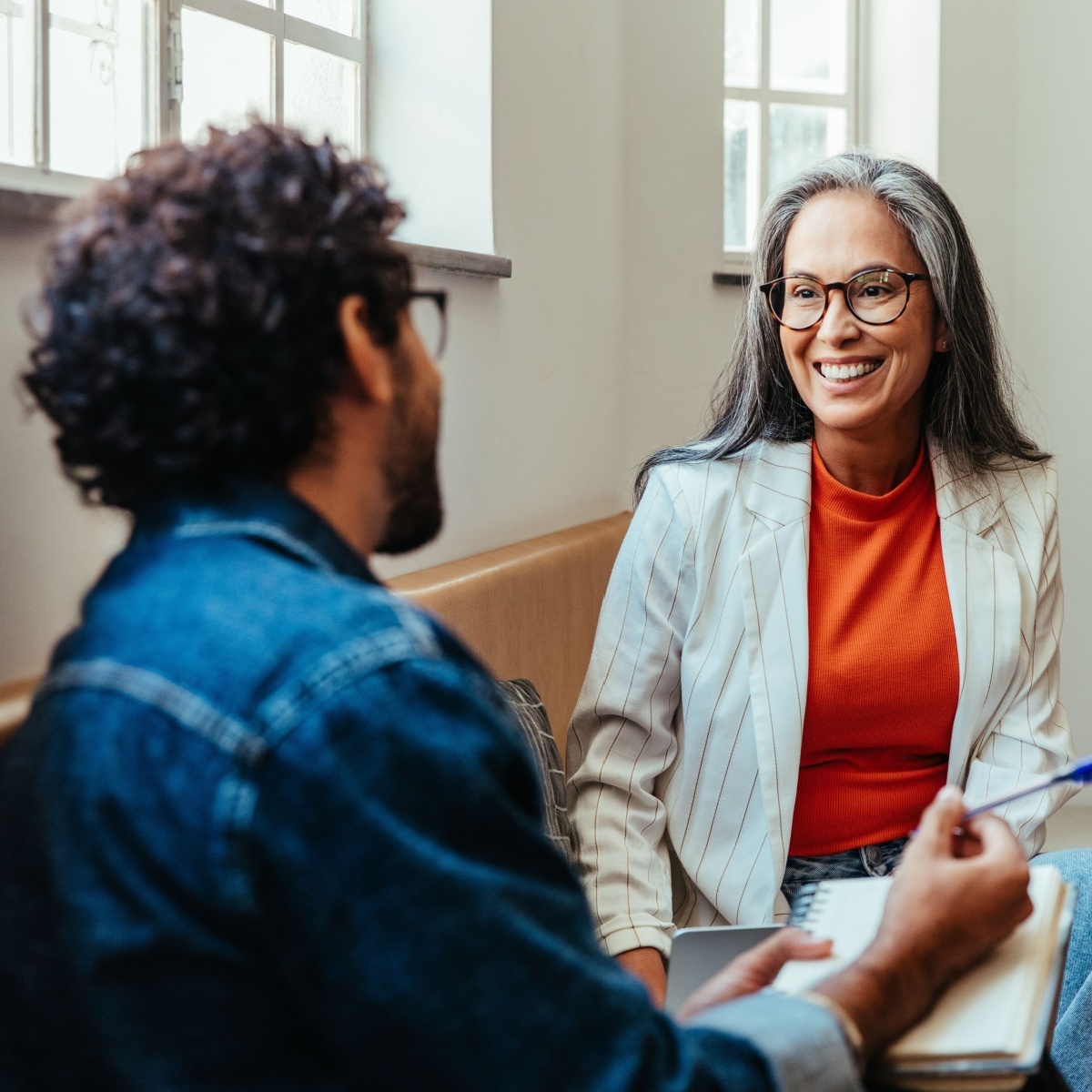 hearingsolution's tweet photo. Hearing loss is more than a simple inconvenience. It impacts our daily lives, how we engage with others, and can even affect our overall health and well-being. Learn more about hearing loss on our website. https://t.co/OiC0eu6i3z https://t.co/Id2krsDWrG