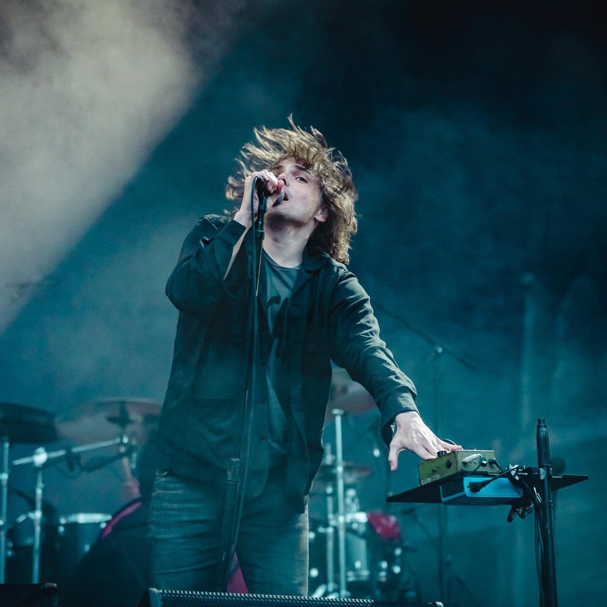 hourly swarm gerard tweet media