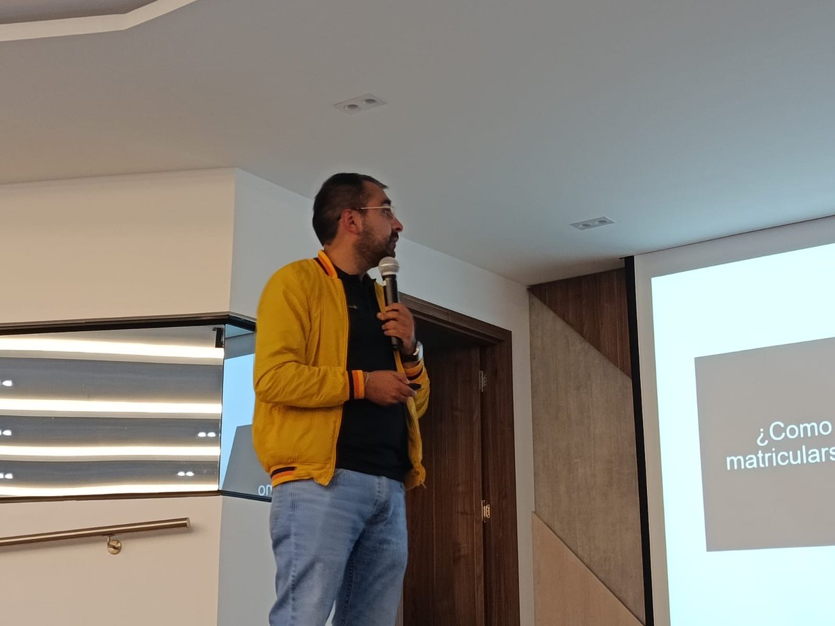 Laura Vanessa Montoya Noguera tweet media