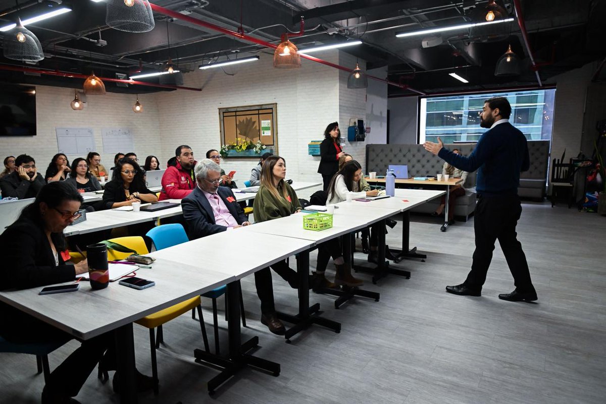 Unidad de Mantenimiento Vial (UMV) tweet media