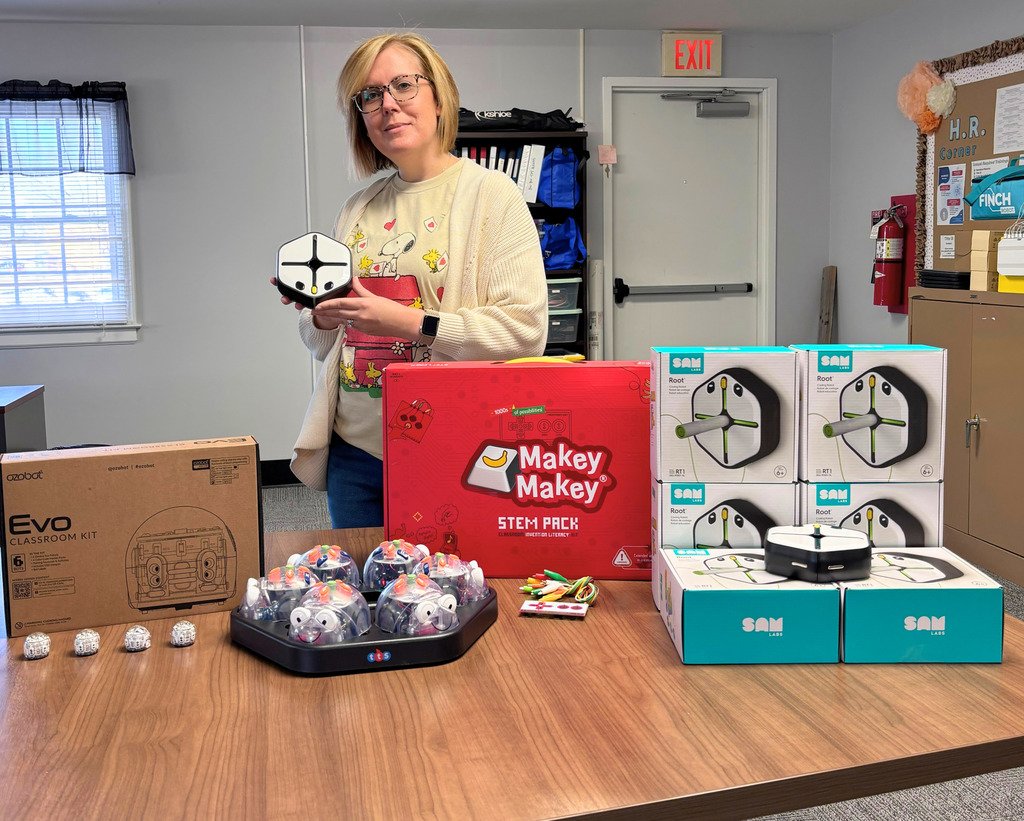 ColonialHeightsK12 tweet media