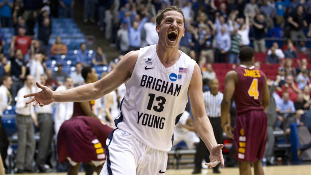 BYU Uniform Tracker tweet media