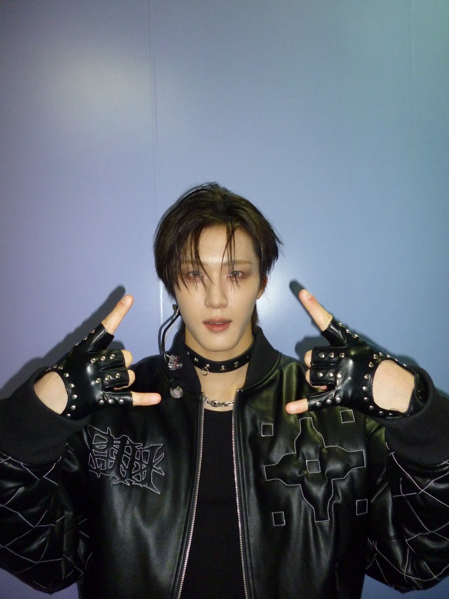 P1Harmony tweet media