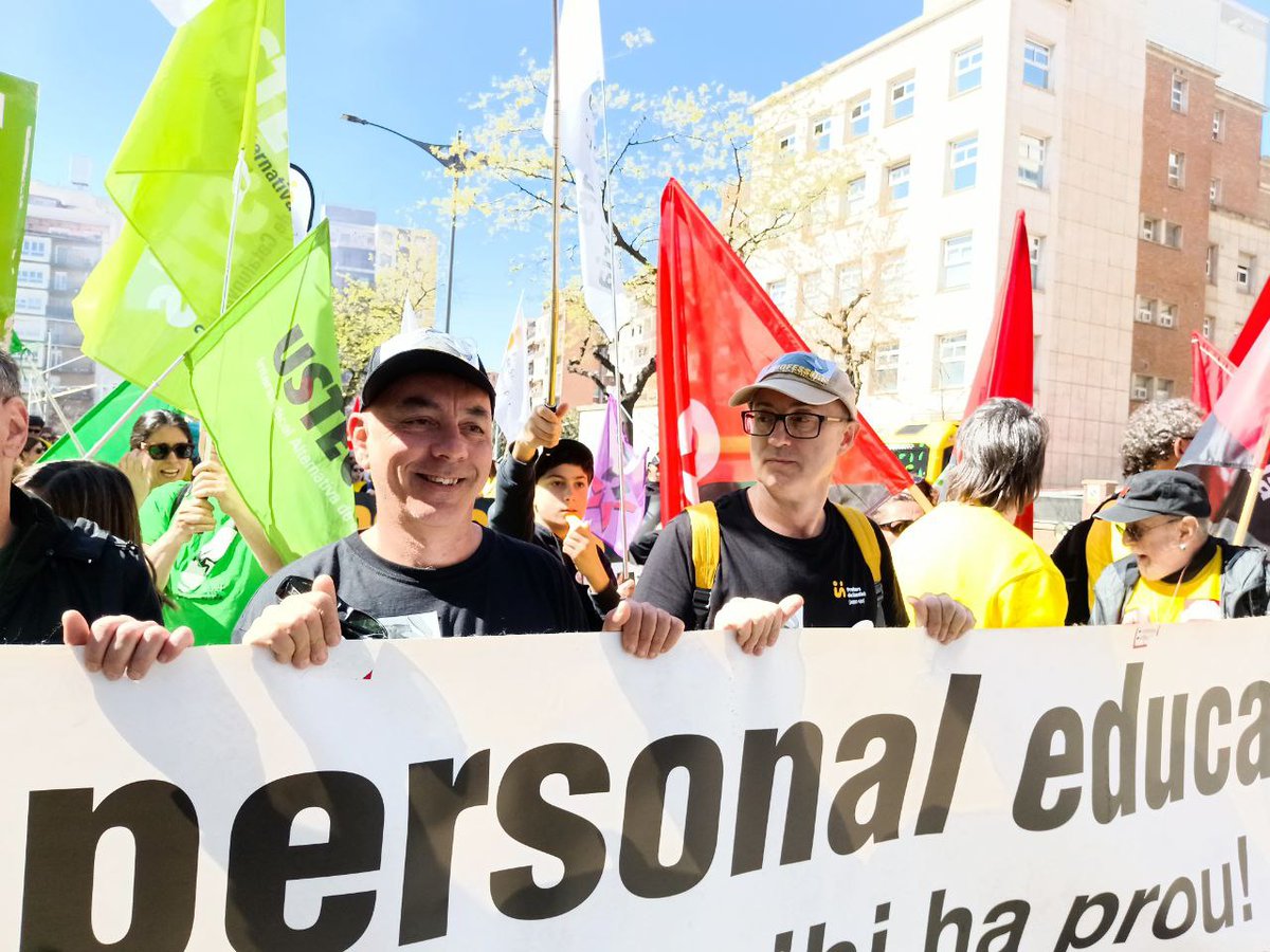 Professors de Secundària Lleida tweet media