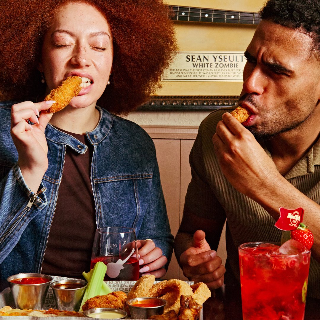 Hard Rock Cafe tweet media